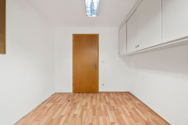 Lochau: Große 3-Zimmer Wohnung mit Loggia, Aufzug und Tiefgarage in Seenähe!