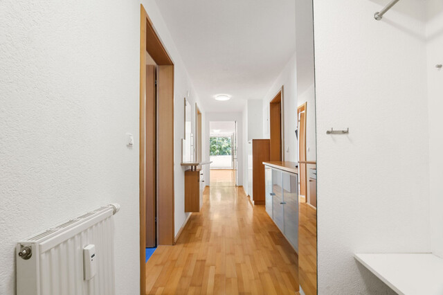 Lochau: Große 3-Zimmer Wohnung mit Loggia, Aufzug und Tiefgarage in Seenähe!