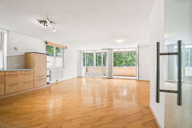 Lochau: Große 3-Zimmer Wohnung mit Loggia, Aufzug und Tiefgarage in Seenähe!