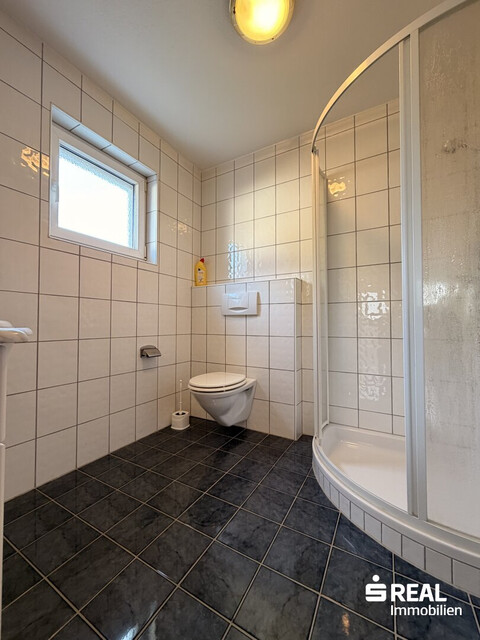 Ein Haus - unzählige Möglichkeiten / 3 parifizierte Wohnungen im Haus!