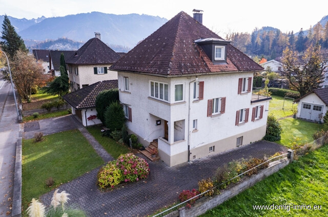 Charmanter Altbestand (Einfamilienhaus) mit großem Grundstück in traumhafter Lage in Feldkirch-Tosters