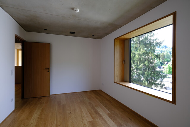 Hochwertige 2-Zimmer-Wohnung mit Loggia und TG-Platz