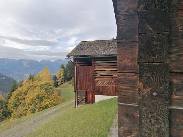 Nur für Landwirte: Geschichtsträchtiges Maisäß mit ca. 2,5 ha Umschwung