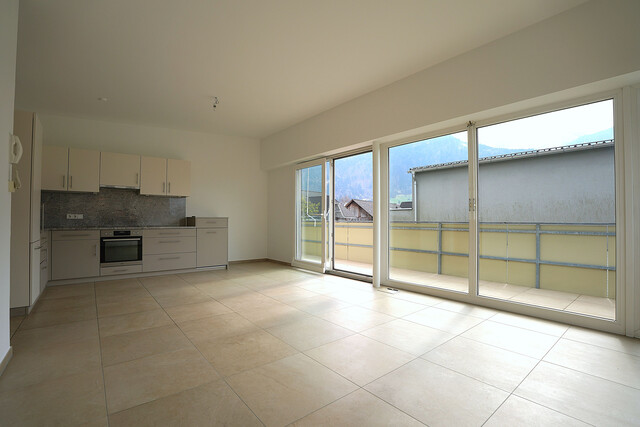 Helle 4-Wohnung mit großem Balkon, Nenzing, Am Rain