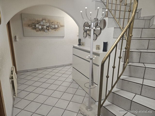 Wohnen auf zwei Ebenen - großzügige 5,5-Zimmer-Wohnung in zentraler Lage von Hohenems