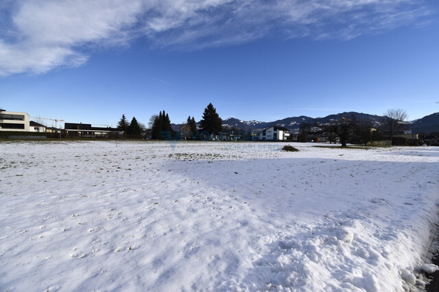Baugrundstück in schöner Wohngegend!