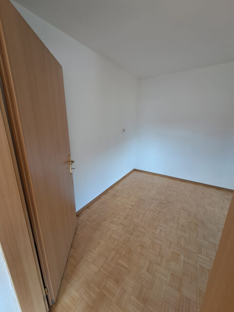 provisionsfreie 4-Zimmer Wohnung in Top Lage!