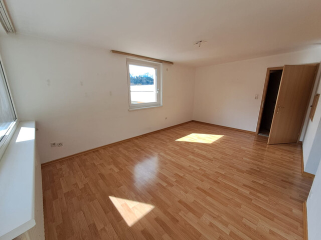 provisionsfreie 4-Zimmer Wohnung in Top Lage!