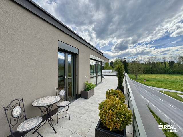 Tolle Penthouse über den Dächern von Koblach – Luxus pur mit 188 m² Panorama-Terrasse!