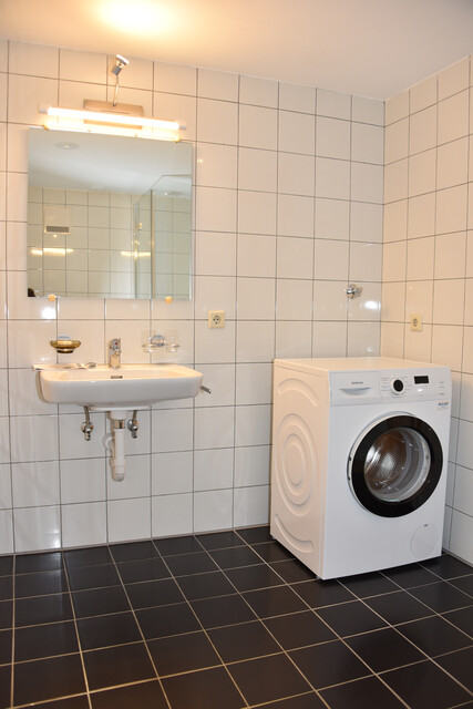 Tolles, grosszügiges Loft mit Balkon
