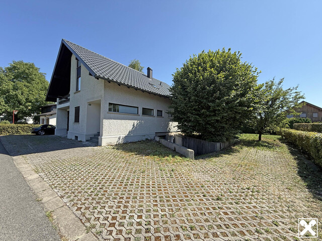 Lauterach: Großzügiges Haus mit Potenzial