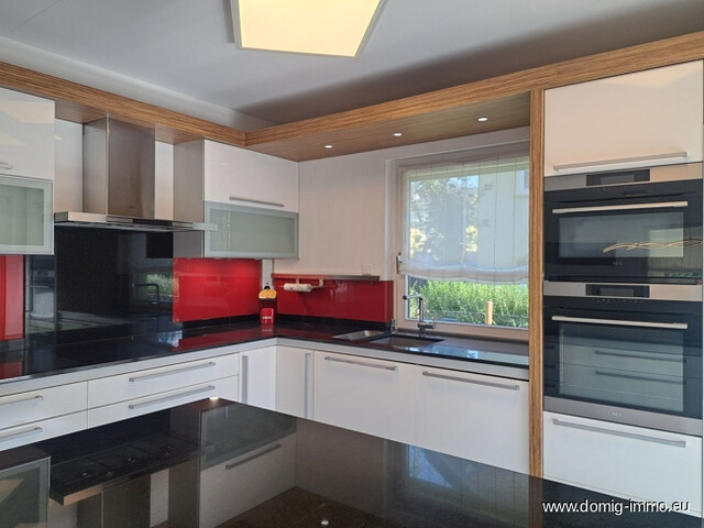 Einfamilienhaus mit Sauna und Whirlpool in begehrter Lage von Klaus