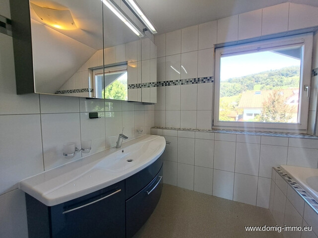 Einfamilienhaus mit Sauna und Whirlpool in begehrter Lage von Klaus