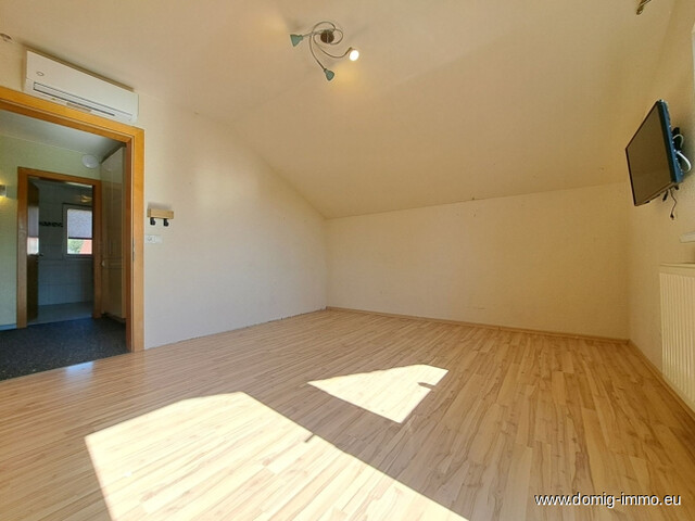 Einfamilienhaus mit Sauna und Whirlpool in begehrter Lage von Klaus