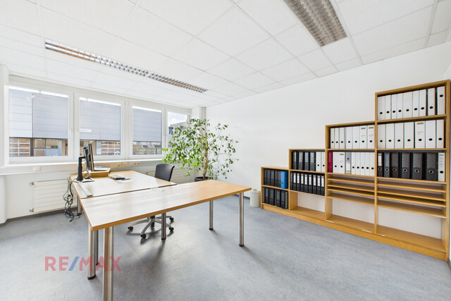 Barrierefrei & flexibel: Praxis- oder Bürofläche nach Ihren Vorstellungen