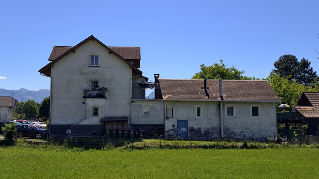 Mehrfamilienhaus | 5 Einheiten | 1.032 m² Grund | 282 m² Wohnfl. | Privatverkauf | Weiler