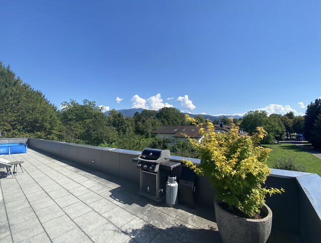 Exklusive Penthouse-Wohnung |  Terrasse | Mäder