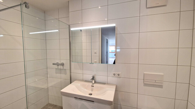 Neue 3-Zimmerwohnung in schöner Lage zu verkaufen