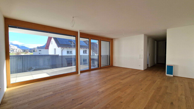 Neue 3-Zimmerwohnung in schöner Lage zu verkaufen