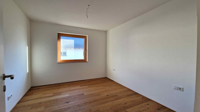 Neue 3-Zimmerwohnung in schöner Lage zu verkaufen