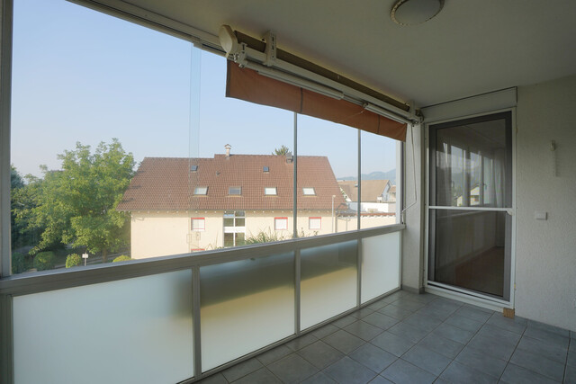 Helle, geräumige 3-Zimmer-Wohnung mit Balkon