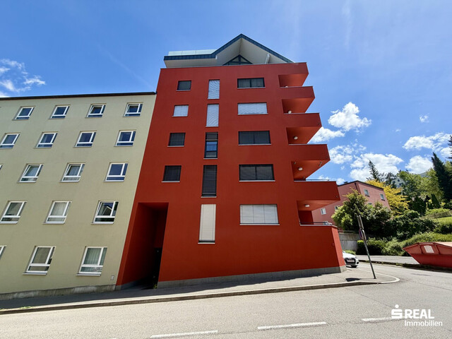 Immobilienpaket in erstklassiger Stadtlage (15 Wohnungen, 2 Geschäftslokale & 15 Tiefgaragenparkplätze) - Share Deal möglich
