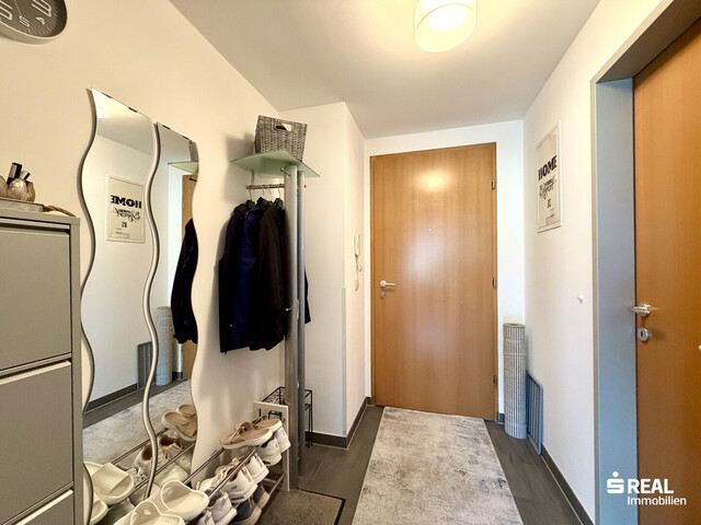 Immobilienpaket in erstklassiger Stadtlage (15 Wohnungen, 2 Geschäftslokale & 15 Tiefgaragenparkplätze) - Share Deal möglich