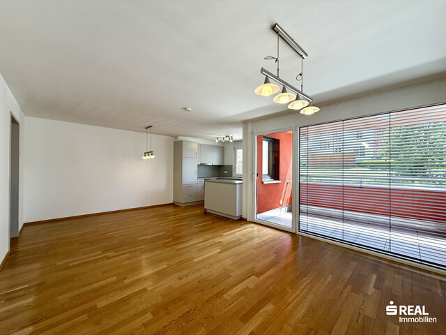 Immobilienpaket in erstklassiger Stadtlage (15 Wohnungen, 2 Geschäftslokale & 15 Tiefgaragenparkplätze) - Share Deal möglich