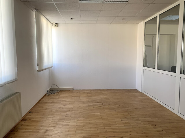 Betriebsliegenschaft in sehr guter Lage zu vermieten