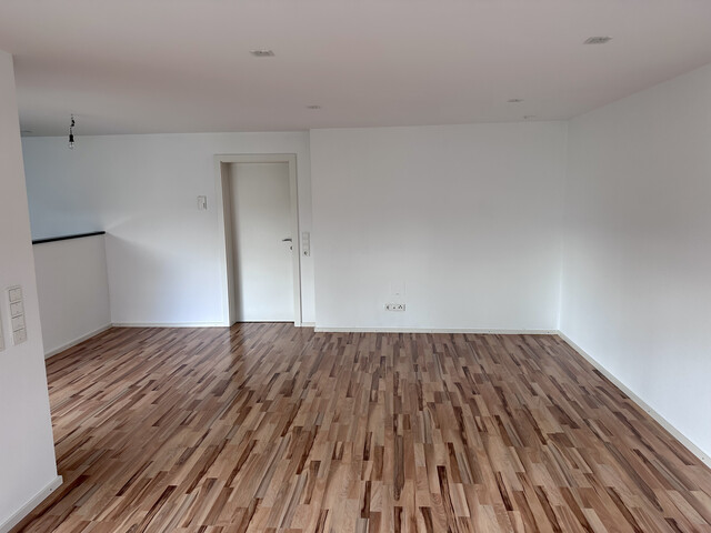 Tolle 3-Zi-Wohnung in 4-Parteien-Haus in Gisingen