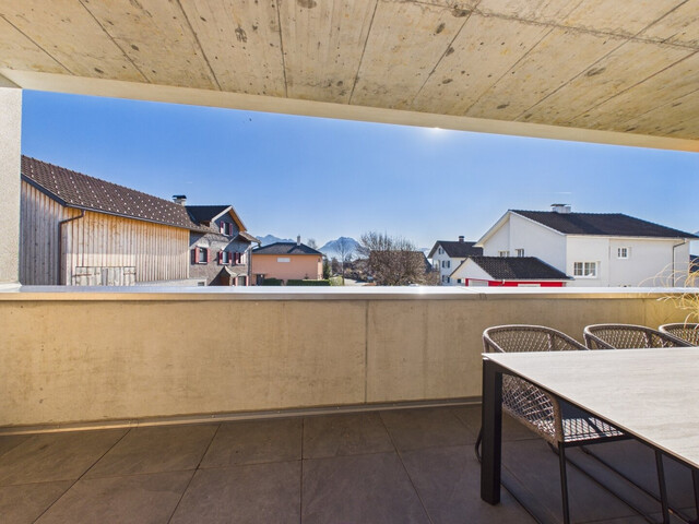 Neuwertige 4-Zimmerwohnung in Klaus mit großer Terrasse