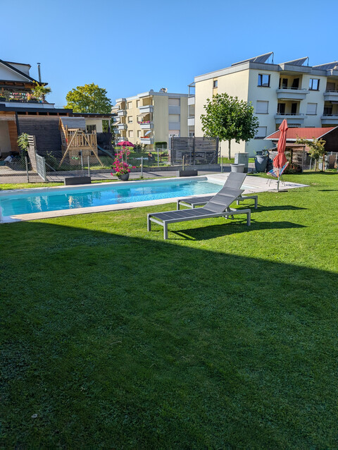 Einfamilienhaus in ruhiger Lage von Götzis mit großem Garten , Pool und hochwertiger Ausstattung