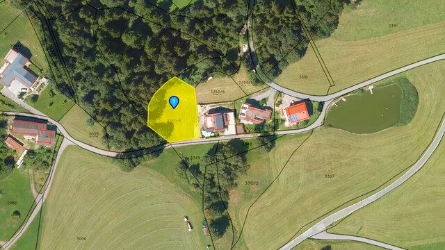 Möggers | Großzügiges Grundstück (1.577 m²) mit Option auf Erweiterung