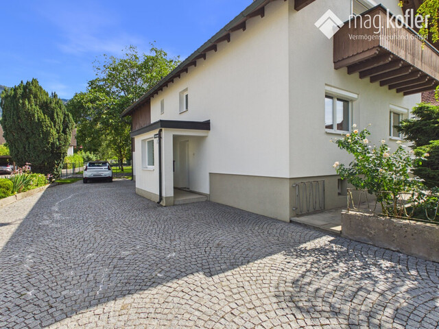 Viel Platz für die Familie – Einfamilienhaus mit 7 Zimmern, Garten und großem Schopf