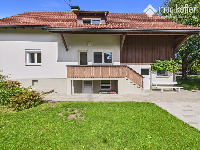 Viel Platz für die Familie – Einfamilienhaus mit 7 Zimmern, Garten und großem Schopf