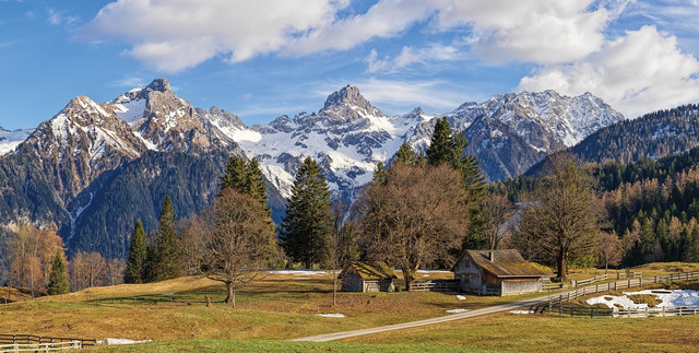 Grundstück für ein Ferienhaus im Schi- und Wandergebiet
