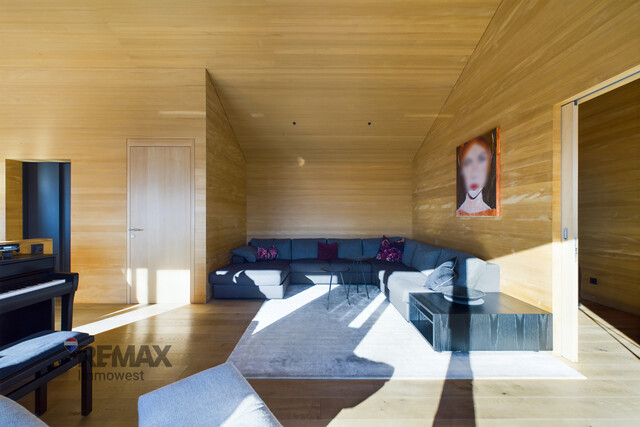 Premium-Miethaus mit SPA, Lift und Traumgarten