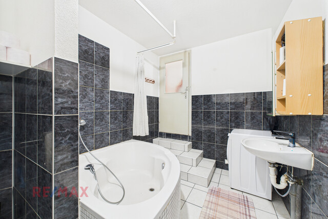 Zukunft zum Kaufen – Tinyhouse & Zinshaus im Paket