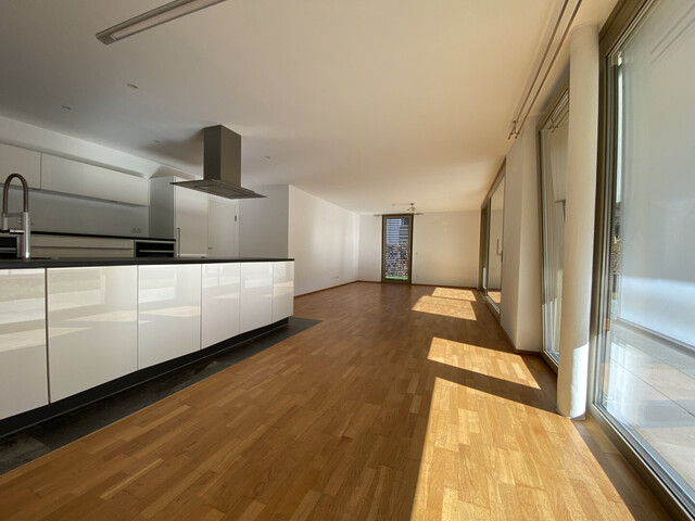 Zentrale-großzügige 4 Zimmer Eckgartenwohnung in Vandans