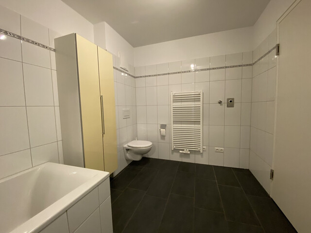 Zentrale-großzügige 4 Zimmer Eckgartenwohnung in Vandans