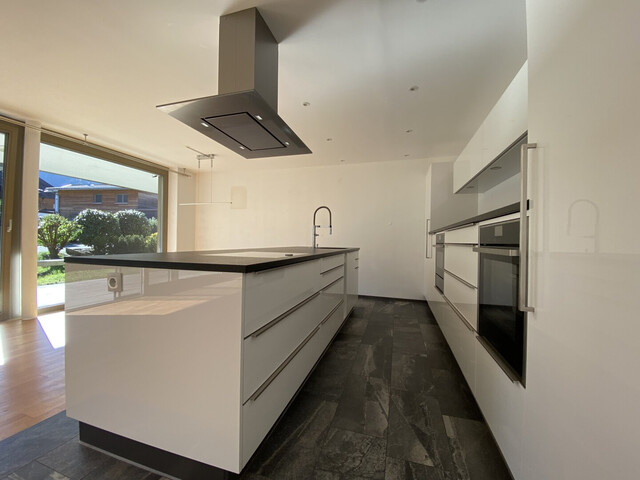 Zentrale-großzügige 4 Zimmer Eckgartenwohnung in Vandans