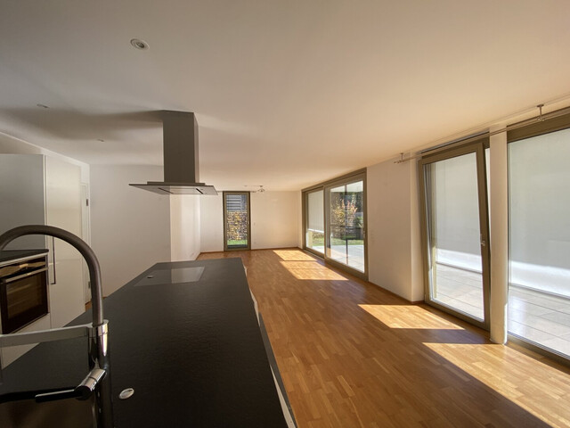 Zentrale-großzügige 4 Zimmer Eckgartenwohnung in Vandans