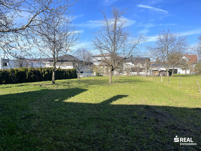 Grundstück in zentraler Lage