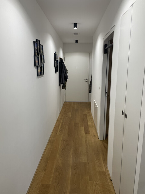 Wohnen mit Aussicht: 2-Zi. Whg. mit Garten, Stellplatz und Einbauküche