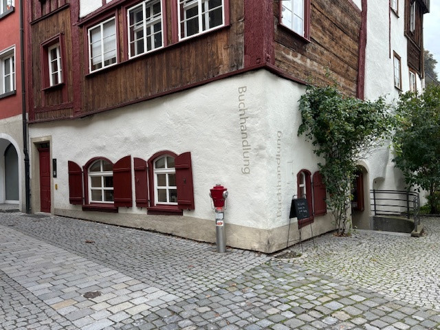 attraktiver Verkaufsraum im EG (Gewölbe) in historischem Feldkircher Altstadthaus längerfristig zu vermieten