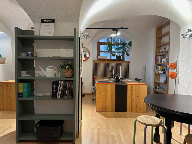 attraktiver Verkaufsraum im EG (Gewölbe) in historischem Feldkircher Altstadthaus längerfristig zu vermieten