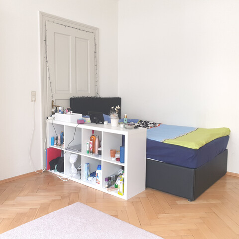 Großzügiges, möbliertes WG-Zimmer zum Fixpreis in Feldkirch