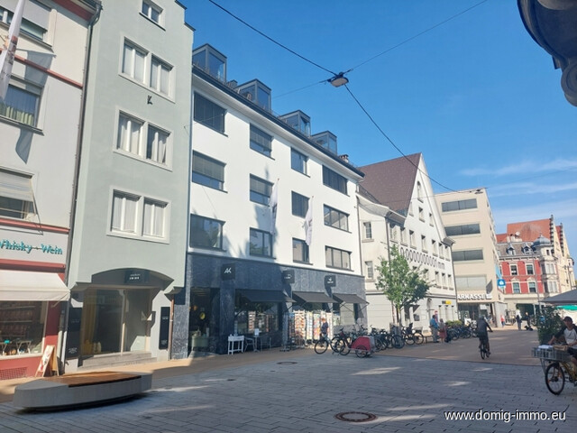 Luxuriöse 3-Zimmer-Wohnung am Kornmarktplatz in Bregenz zu vermieten (TOP 1)