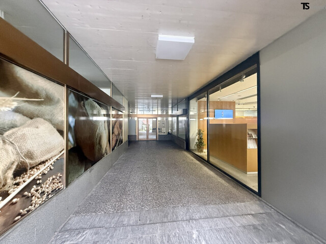 FRASTANZ: Ca. 140 m² Geschäftsfläche im Erdgeschoss | ca. 170 m² Lager im Untergeschoss | Kundenparkplätze | zentrumsnah