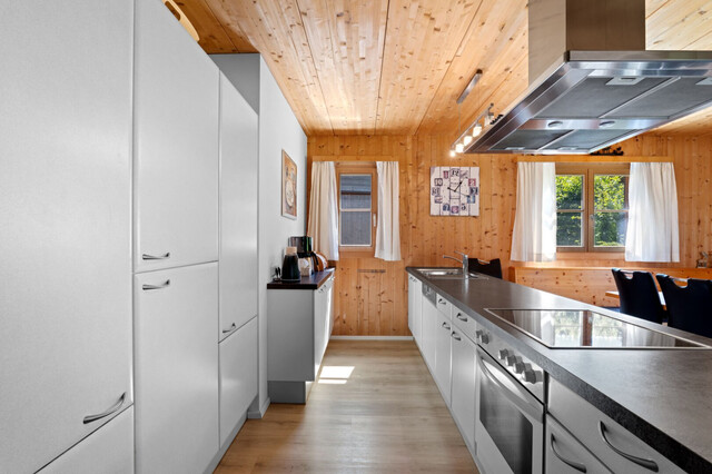 Traumhaftes Chalet mit Freizeitwohnsitz in Bartholomäberg: 6 Zimmer, Garten, Terrasse & viel Platz!